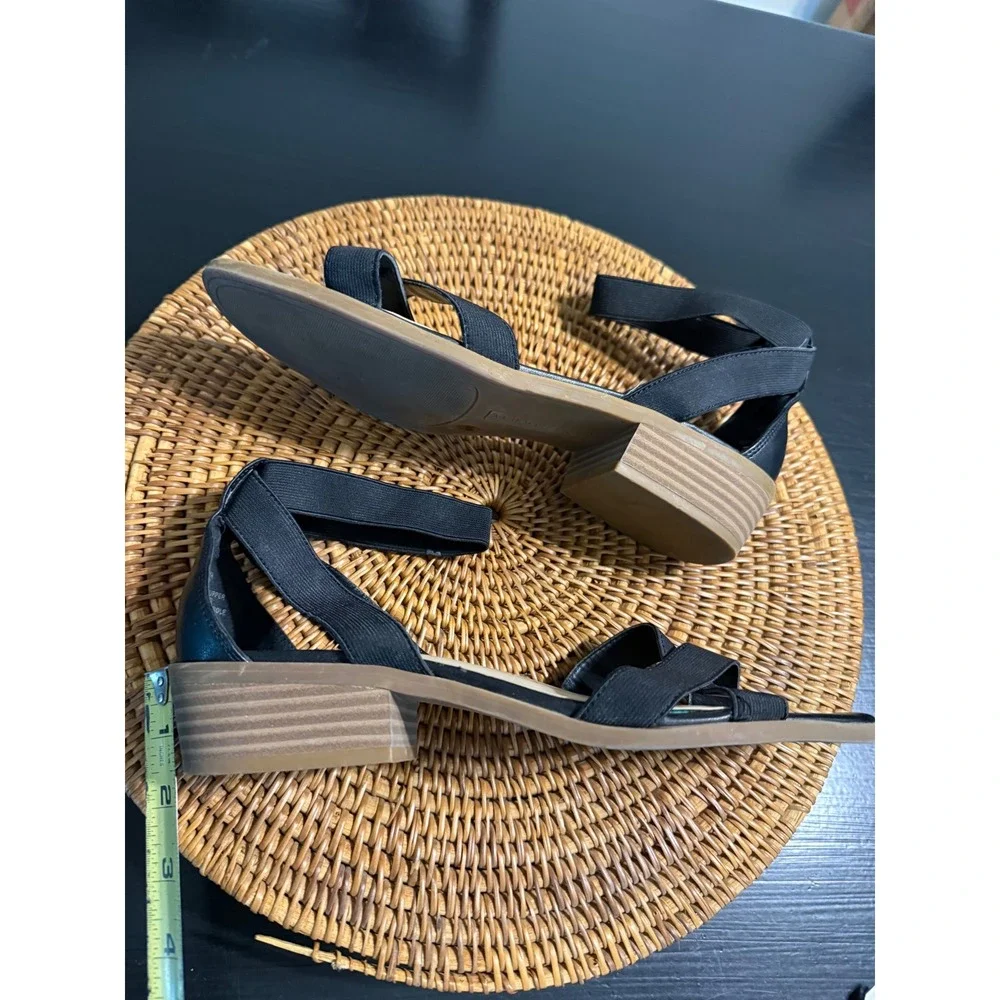 Sole Society Womens Black Elastic Ankle Strap Low Block Heel Sandals Size 10M